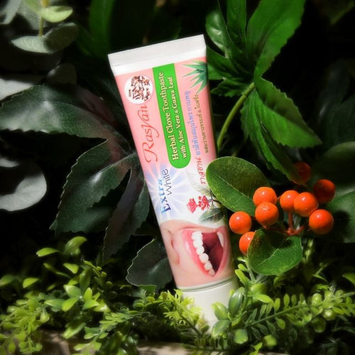 Rasyan Extra White Herbal Clove Toothpaste